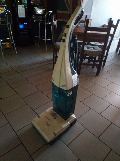 Lavasciuga pavimenti LINDHAUS LW30 pro a San paolo - La Soffiata