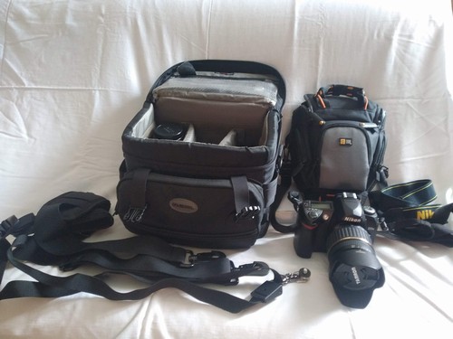 Vendo fotocamera + obiettivi 