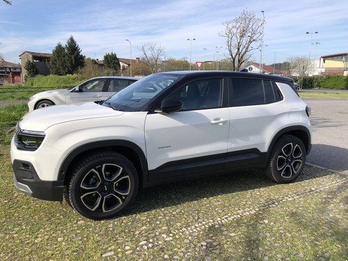 Jeep Avenger 1.2 Summit