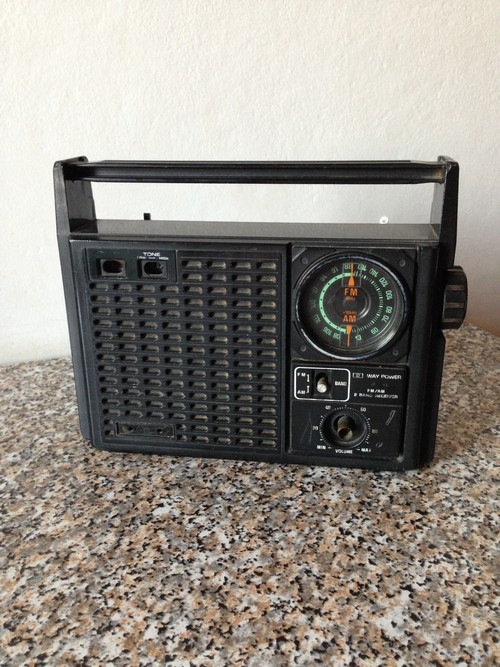 Radio vintage Sanyo