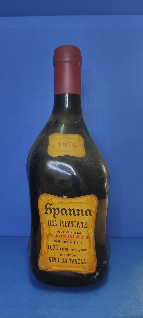 bottiglia di vino da collezione