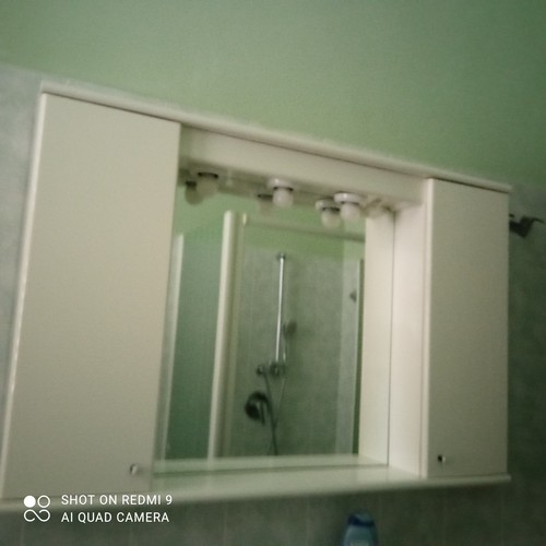 MOBILE SPECCHIERA DA BAGNO