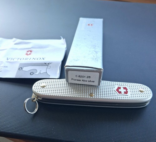 Victorinox Pioneer Alox Silver 0.8201.26  da colle