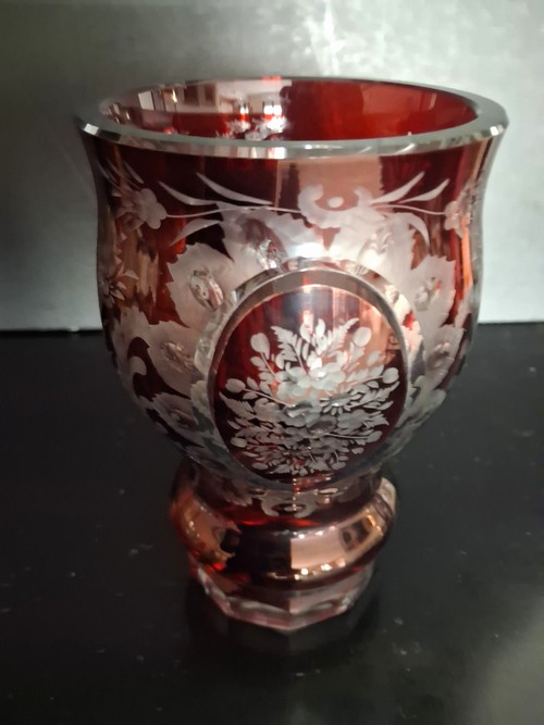 Vaso  o   bicchiere  da  cerimonia  in cristallo  