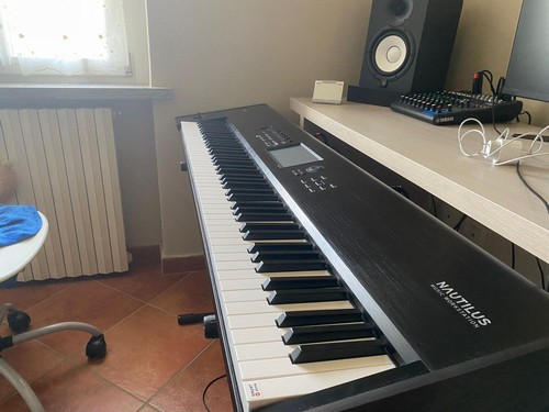 Korg Nautilus 88