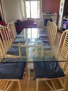 Tavolo cristallo sala da pranzo con sedie