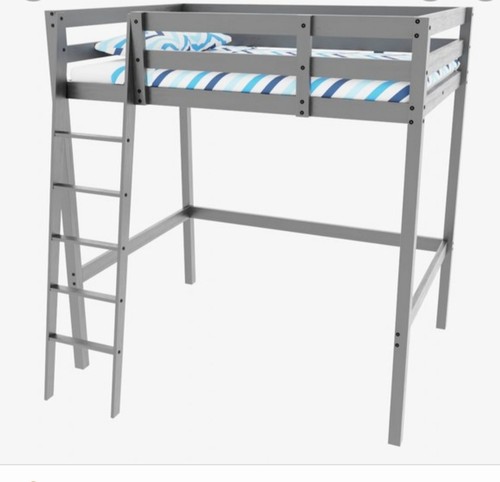 Letto matrimoniale Ikea a soppalco