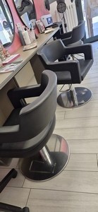 Poltrone e Lavatesta per parrucchieri 